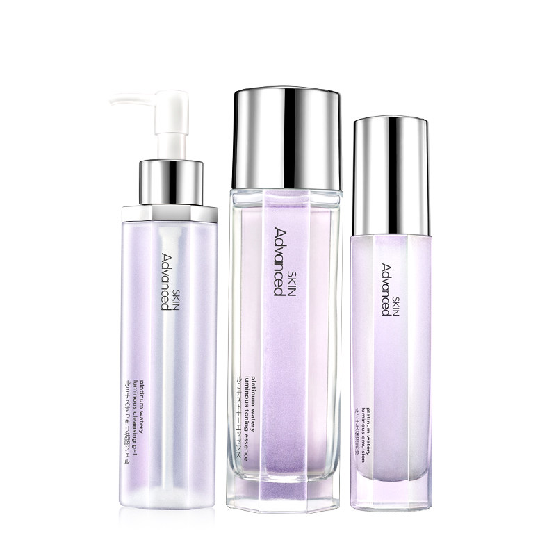 屈臣氏卓沿白金水耀肌日本爽肤水 卓沿面部护理套装