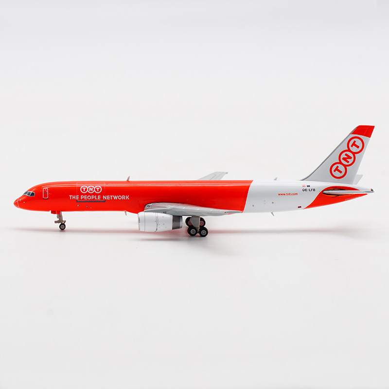 JC Wings 1:400 TNT快递运输 波音B757-200 飞机模型 合金 OE-LFB - 图1