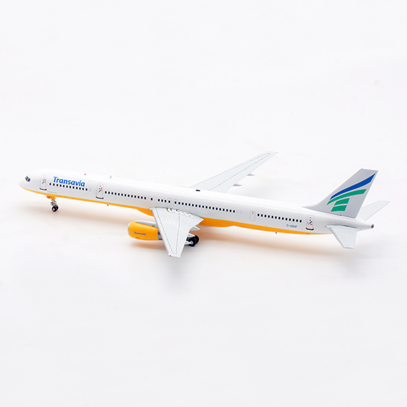 B-Models 1:200 泛航航空 波音 B757-300 D-ABOF 合金 飞机模型 - 图1