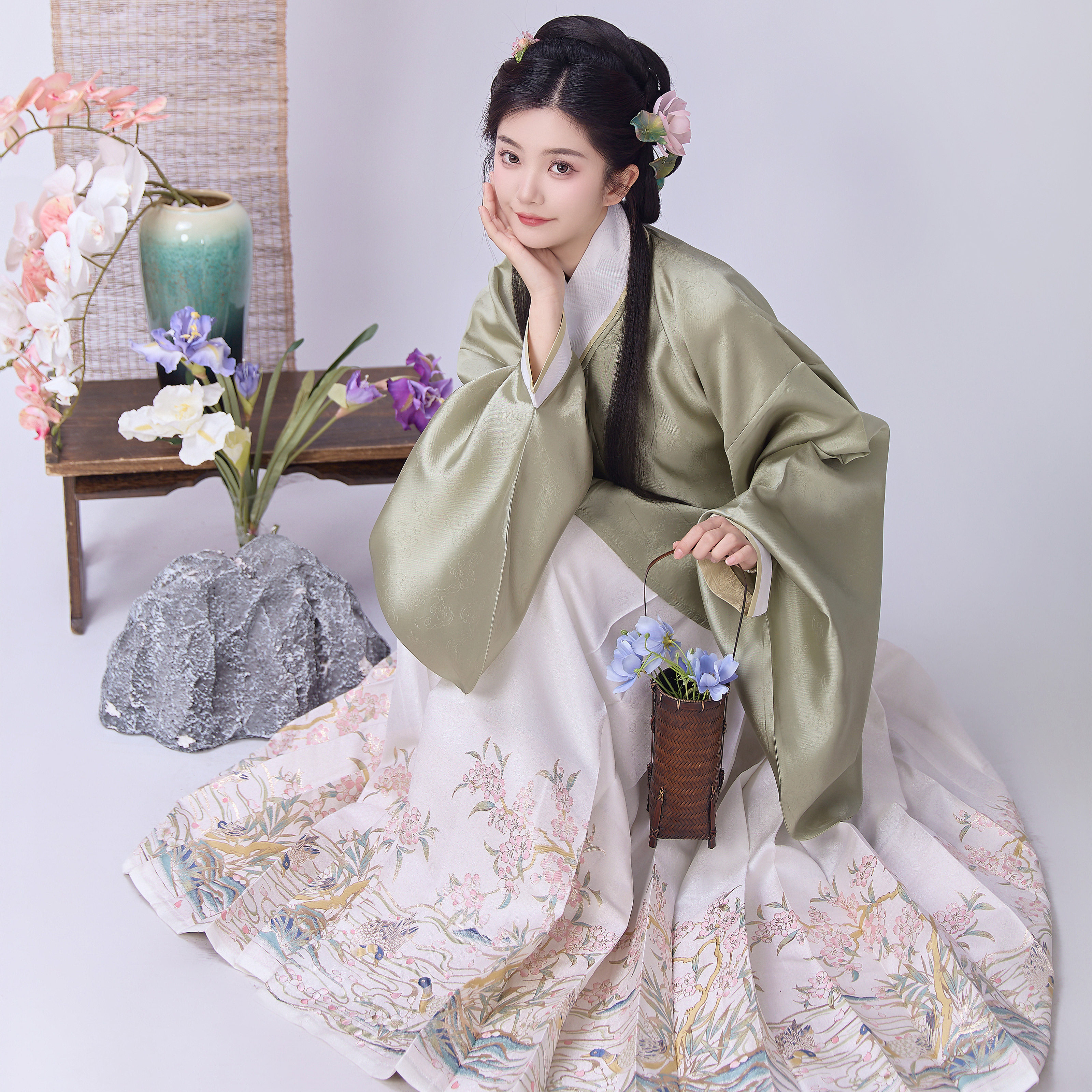 花朝记｜春江水暖｜明制汉服马面裙交领衫比甲绣花粉绿色日常少女,淘宝优惠券,粉丝福利购,淘宝优惠卷