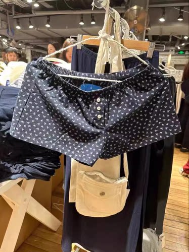 Brandy girl bm女装夏季三粒扣全棉松紧腰玫瑰家居高腰短裤休闲裤 - 图2