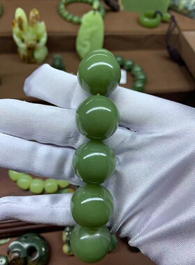 和田玉析木河磨玉大珠子手链重156克支持定制一手货源精品原生态