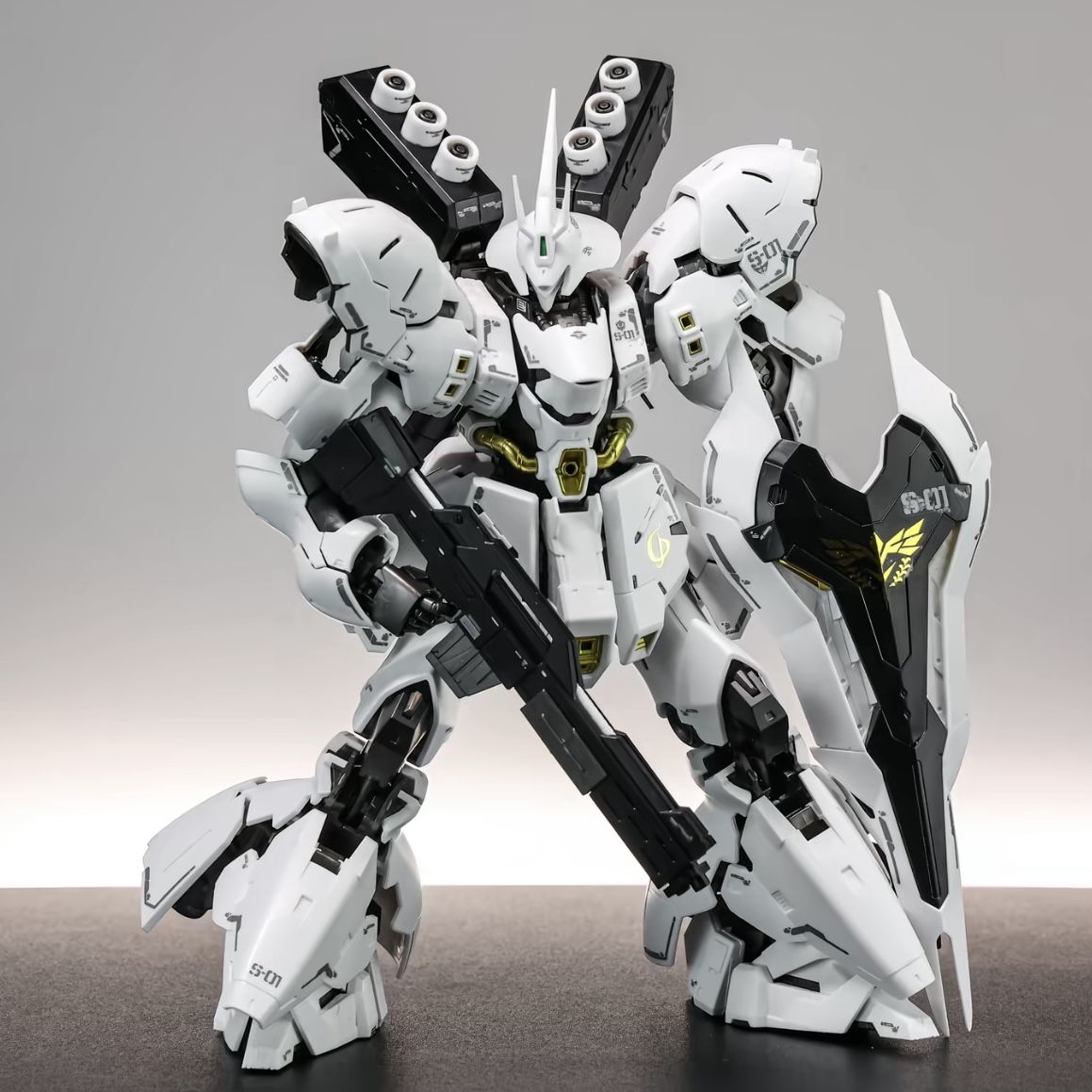 高高RG白灰沙扎比1/144电镀可动机甲拼装模型玩具礼物现货手办 - 图0