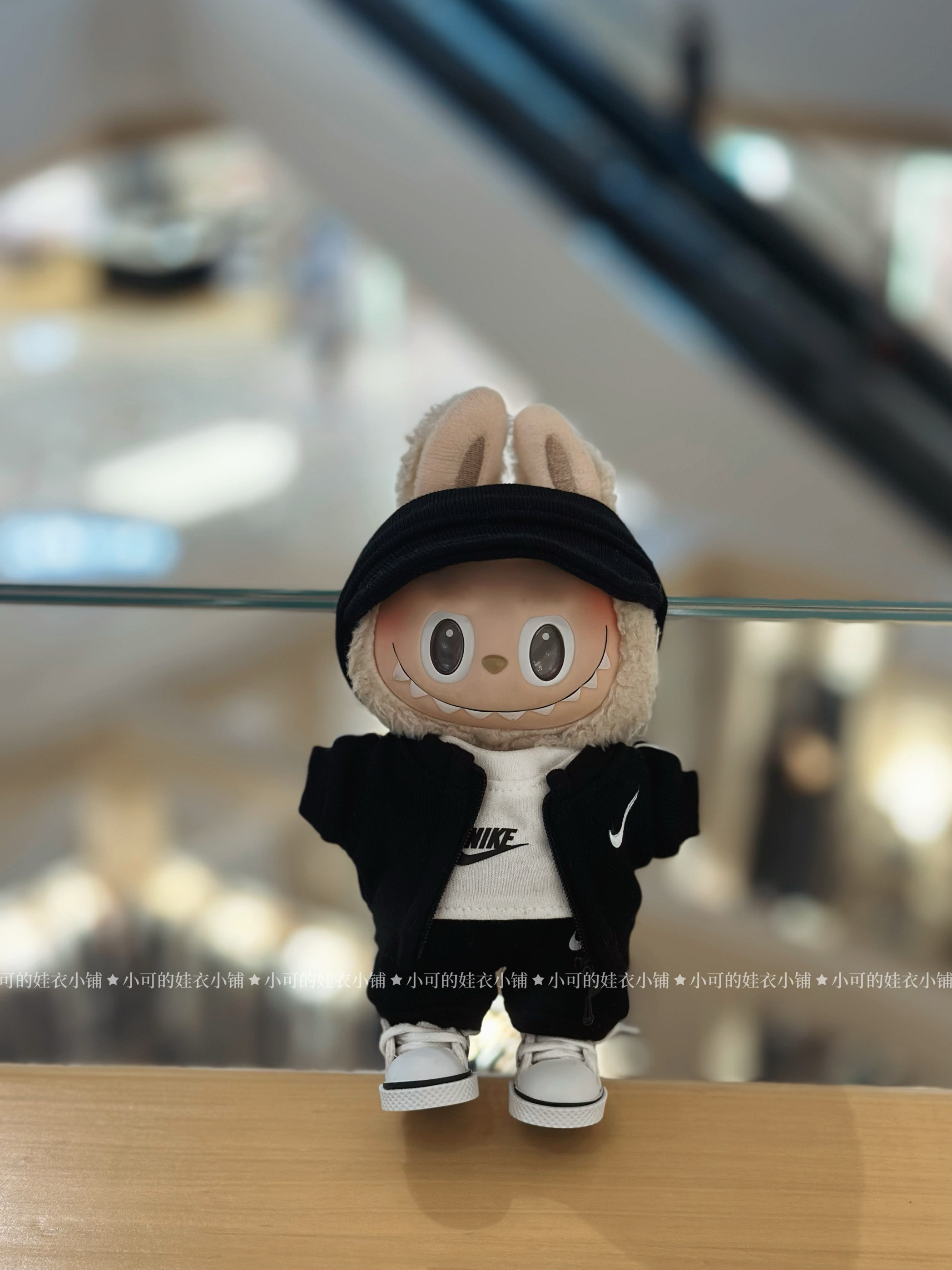 Labubu挂件17cm搪胶公仔衣服拉布布心动马卡龙前方高能套装娃衣 - 图3