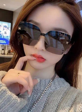 2025新款韩式太阳镜墨镜高端上档次大脸显瘦防紫外线防辐射太阳镜