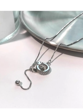 环扣流苏项链2023年新款女高级设计感小众锁骨链轻奢毛衣链