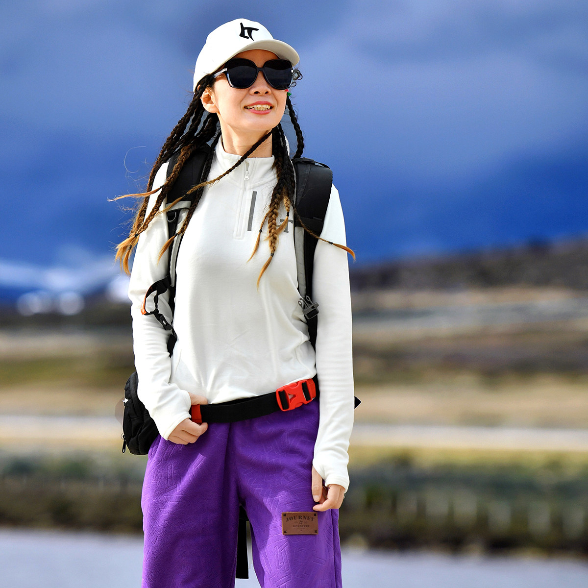 北京森林户外原创内搭休闲旅行登山小立领软糯亲肤套头抓绒衣女式,淘宝优惠券,粉丝福利购,淘宝优惠卷