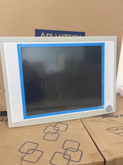Industrial surveillance 17-inch touch screen Advantech