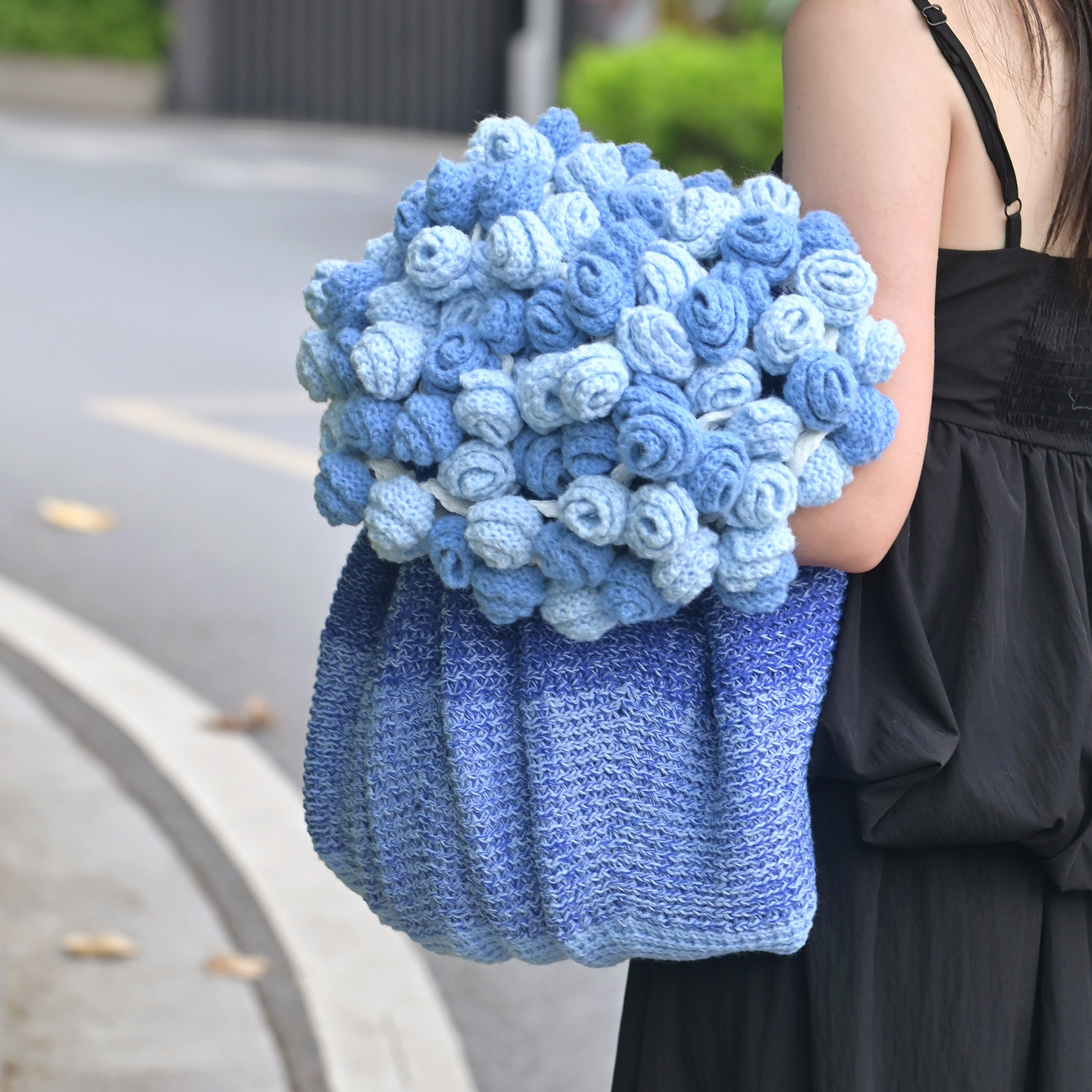 渐变蓝色玫瑰花束毯子成品针织毛线毯子教师节送女生生日礼物七夕,淘宝优惠券,粉丝福利购,淘宝优惠卷