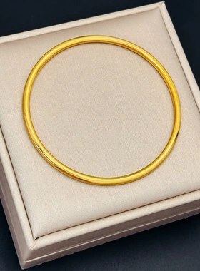 有份量感十足实心古法传承民族不掉色金色手镯女简约钛钢手环饰品