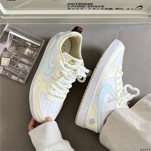 球鞋定制 Nike Court Borough Low 猫爪印印清新可爱低帮女款板鞋 - 图0