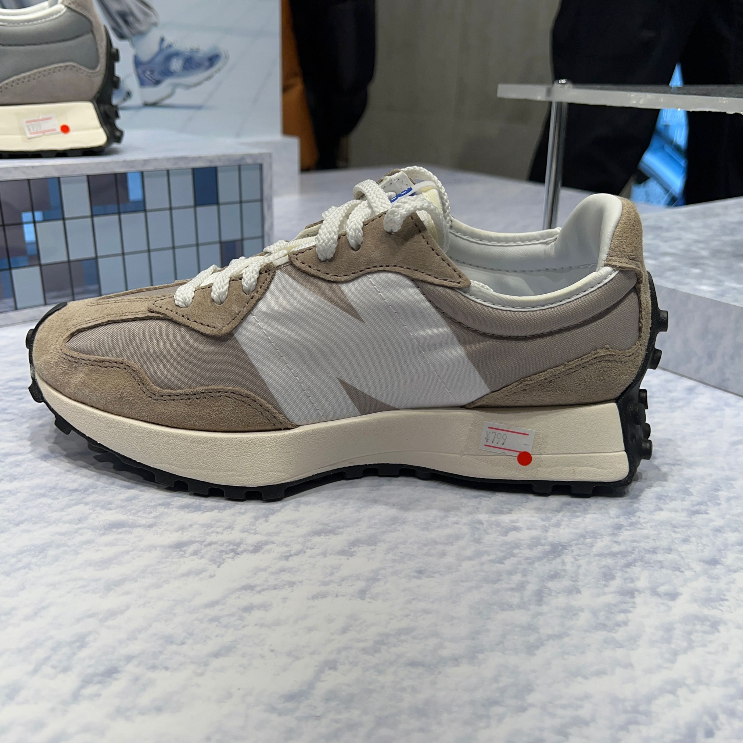 New Balance NB327 男女复古休闲运动鞋老爹鞋元祖灰MS327LAB LH1 - 图2