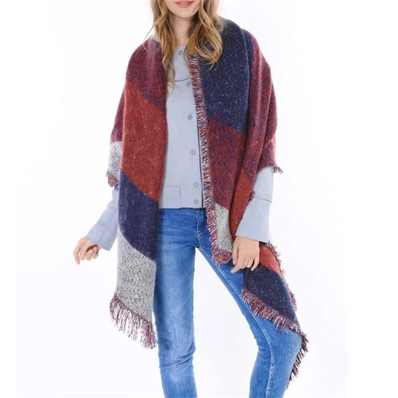 Circled yarn woven jacquard diagonal scarf with fur edge im - 图1