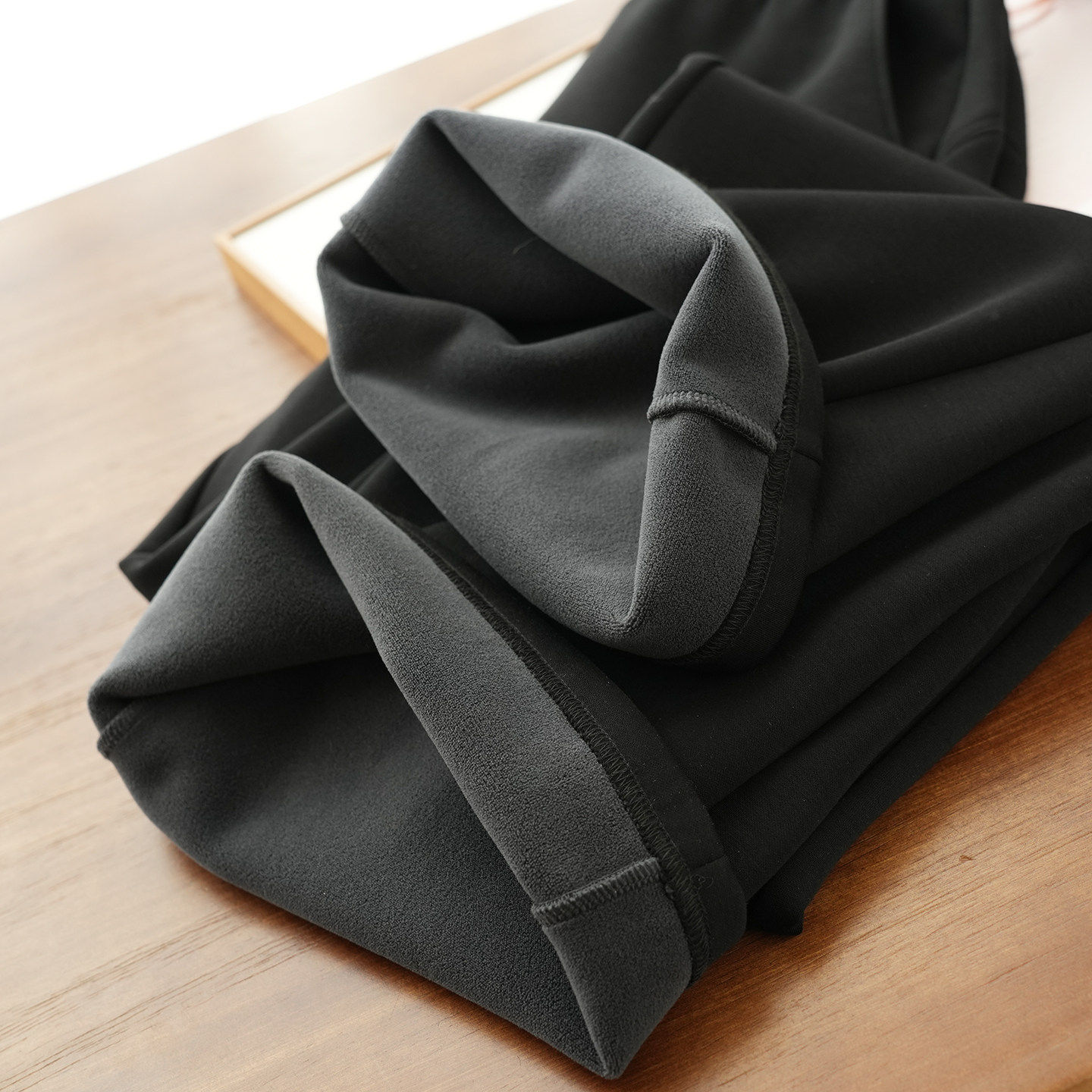 微喇加绒小黑裤 460g 女士一体绒喇叭裤 保暖休闲百搭长裤 女装,淘宝优惠券,粉丝福利购,淘宝优惠卷