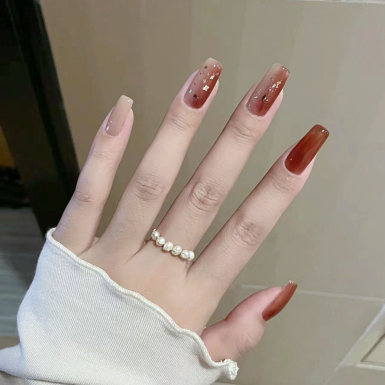 穿戴甲高级感新年战甲车厘子红小香风贵气手工定制美甲贴片可拆卸,淘宝优惠券,粉丝福利购,淘宝优惠卷