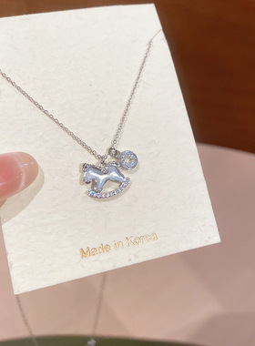 锆石贝母本命年小马项链新中式个性时尚气质锁骨链轻奢高级感颈链