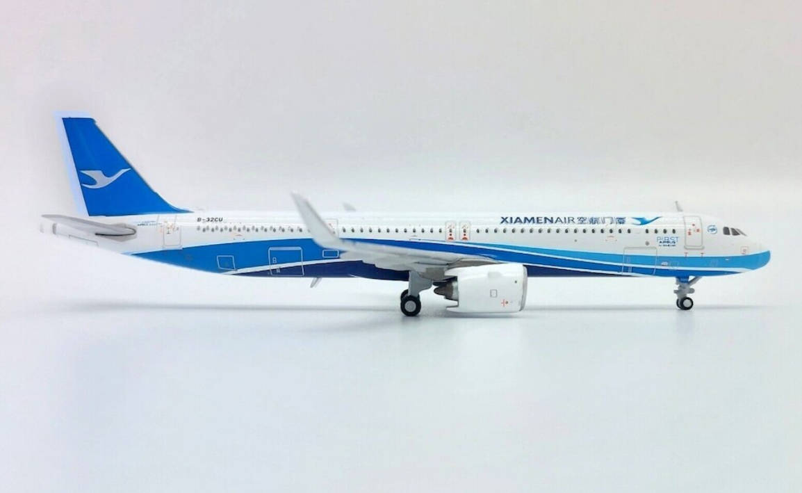 新品 JC Wings LH4334 1:400 厦门航空 A321neo B-32CU 飞机模型 - 图0