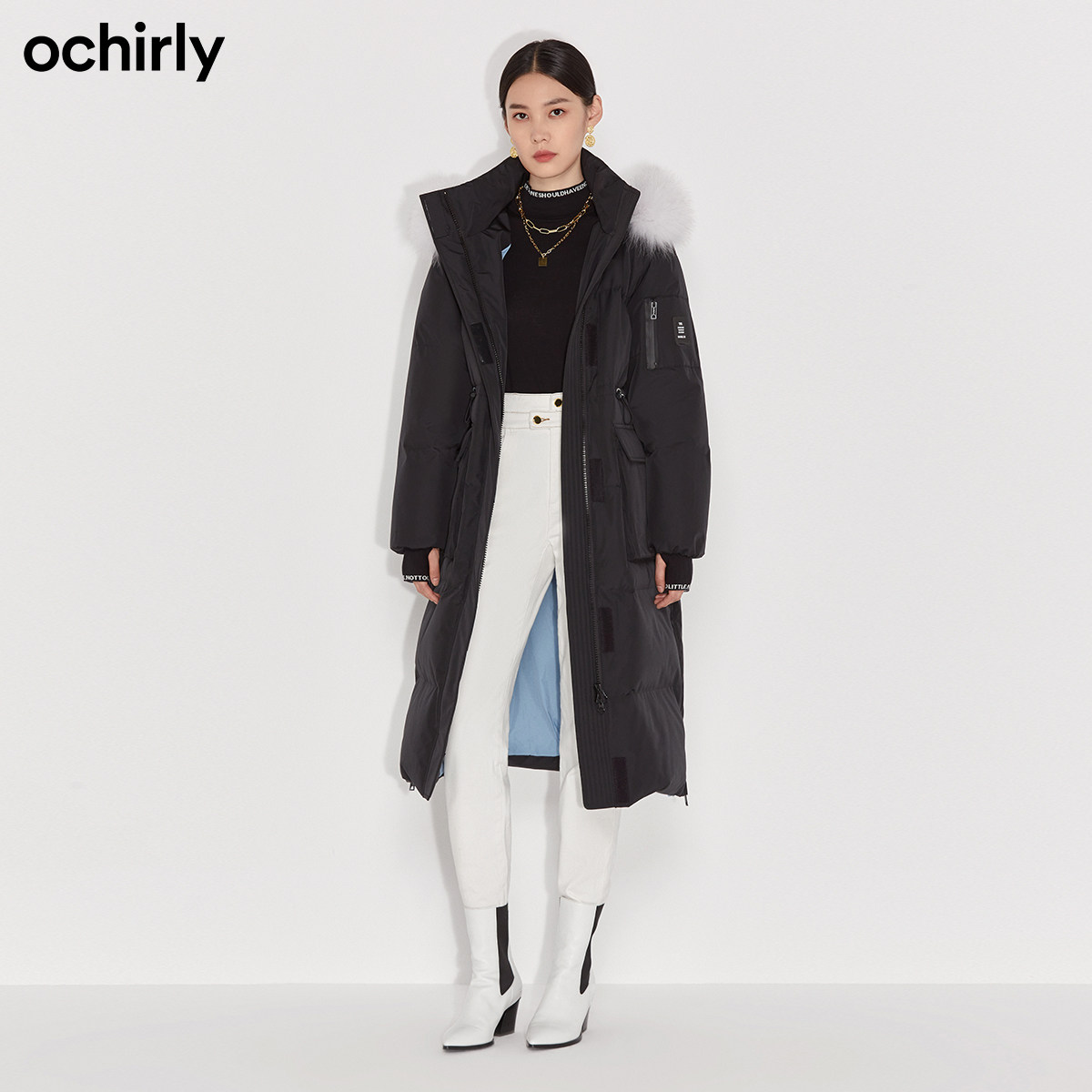 欧时力2021新款狐狸毛领长款羽绒服 ochirly羽绒服
