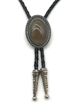 土酷蓝色猫眼石波洛项链花纹雕花