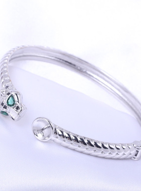 铜镀18K金猎豹微镶锆石圆环手镯