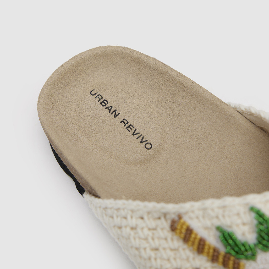 UR国内代购2025夏季女士休闲百搭波嬉风彩色串珠拖鞋UAYS50041,淘宝优惠券,粉丝福利购,淘宝优惠卷