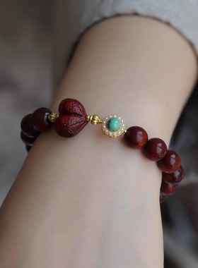 简约精致天然小叶紫檀手链搭配小叶紫檀爱心纯银鎏金镶嵌松石珍珠