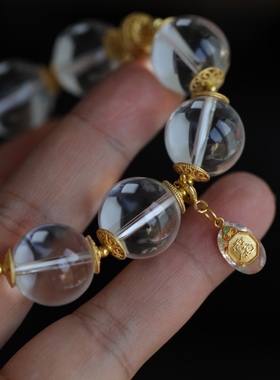 天然白水晶手链搭配纯银鎏金镶嵌白水晶六字真言紫牙乌石榴石配饰