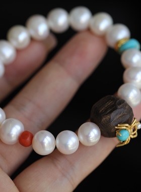 天然淡水珍珠手链天然沉香纯银鎏金镶嵌松石知足常乐天然南红松石