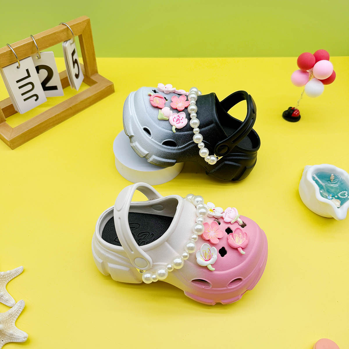 新款男女童亲子拖鞋卡通珍珠链条樱花EVA洞洞鞋软底防滑包头凉鞋,淘宝优惠券,粉丝福利购,淘宝优惠卷