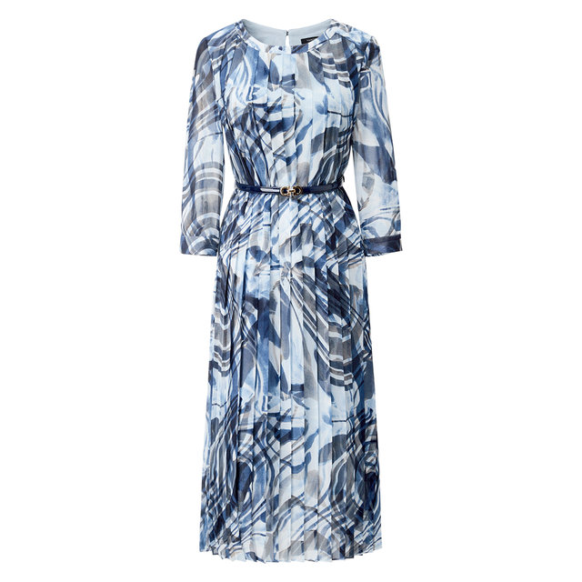 Fashionable mid-length dress