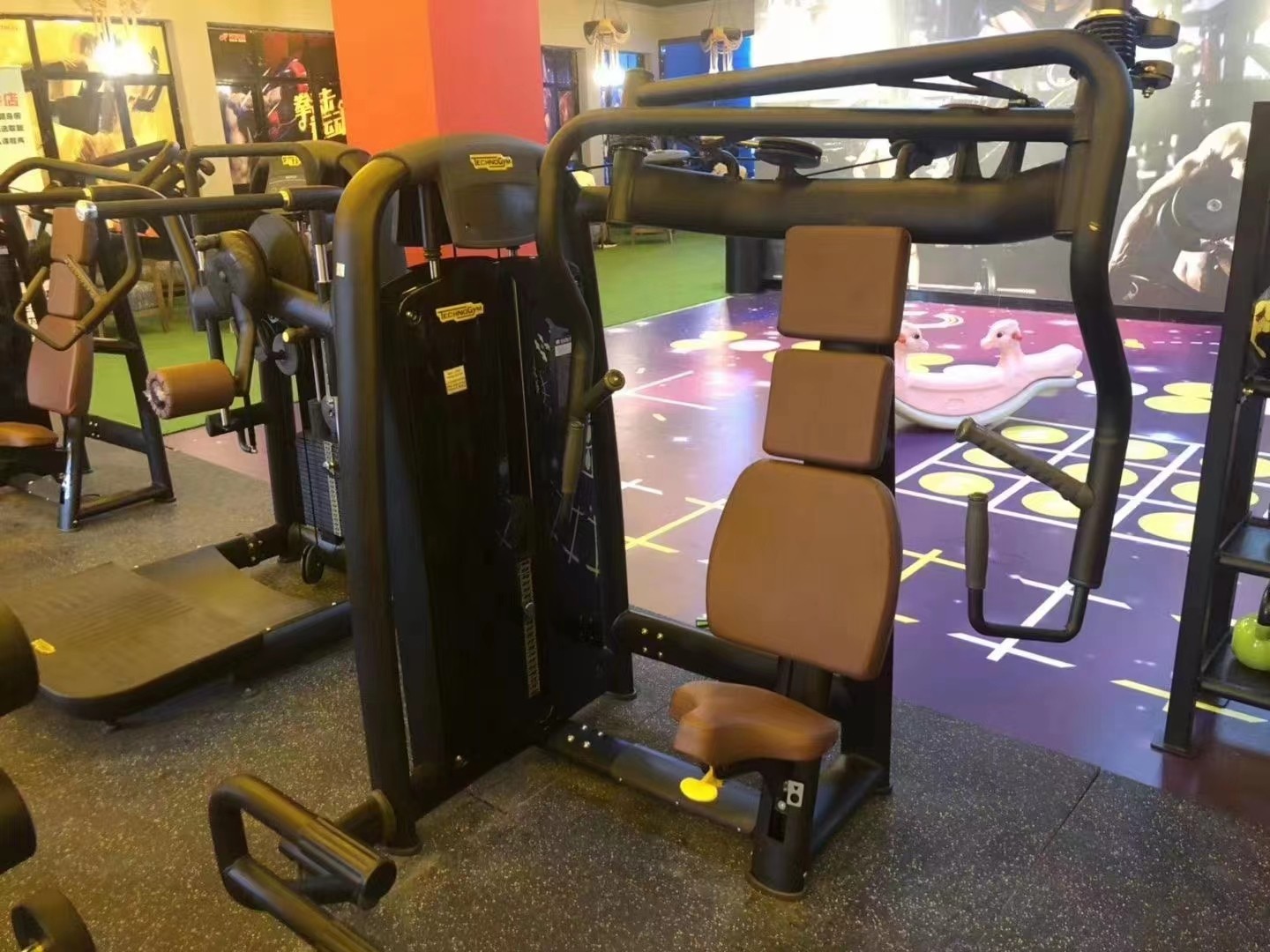 原装进口意大利泰诺健Technogym健身房家用单人推胸全国免费安装,淘宝优惠券,粉丝福利购,淘宝优惠卷