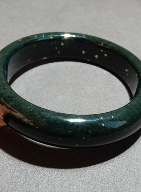 惊呆了方言品牌和田玉罕见含特殊铁青玉黄铁矿伴生闪金54mm手镯w1