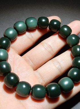 亏麻了方言精品和田玉新疆细腻沙枣青籽料双色12mm老型珠手串w2