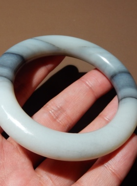 方言和田玉青花籽料高油圆条手镯