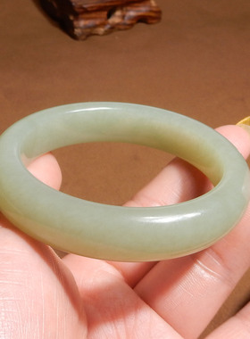 放漏方言和田玉特惠精品新疆且末老坑料蓝色基调内径52mm手镯X3