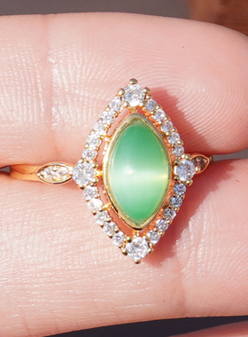 方言俄料猫眼碧玉粉青银镶玉戒指