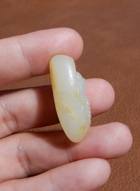 天然和田玉新疆籽料白玉洒金皮笑佛吊坠挂件Q