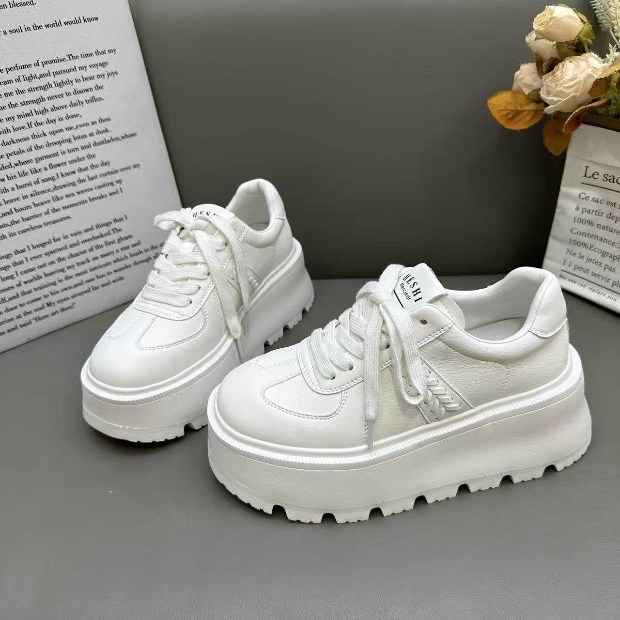 韩版饼干底小个子松糕鞋女2026新款厚底增高时尚百搭简约运动板鞋,淘宝优惠券,粉丝福利购,淘宝优惠卷