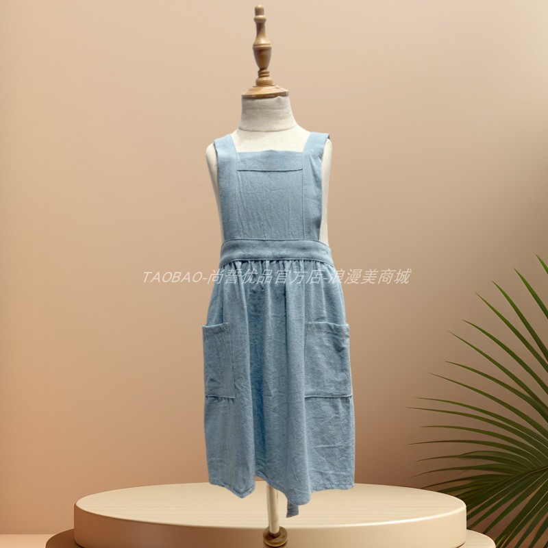 Korean style fashionable cotton kindergarten apron