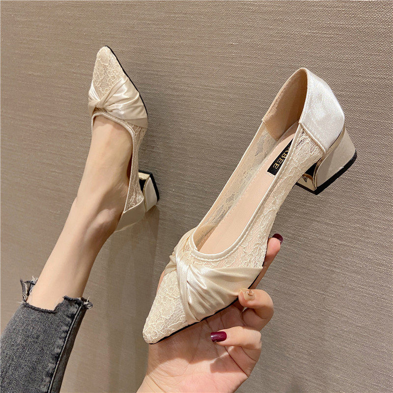 黑色职业中跟鞋女2025春夏新款网纱镂空粗跟单鞋女低跟上班工作鞋,淘宝优惠券,粉丝福利购,淘宝优惠卷