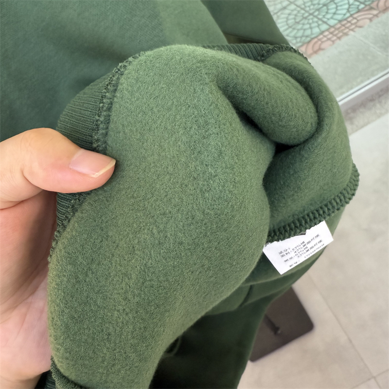 安踏男子加绒连帽卫衣2025冬季舒适运动休闲时尚运动衫172548701N - 图2