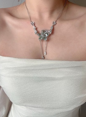 小红书同款长春花薄荷流苏项链女