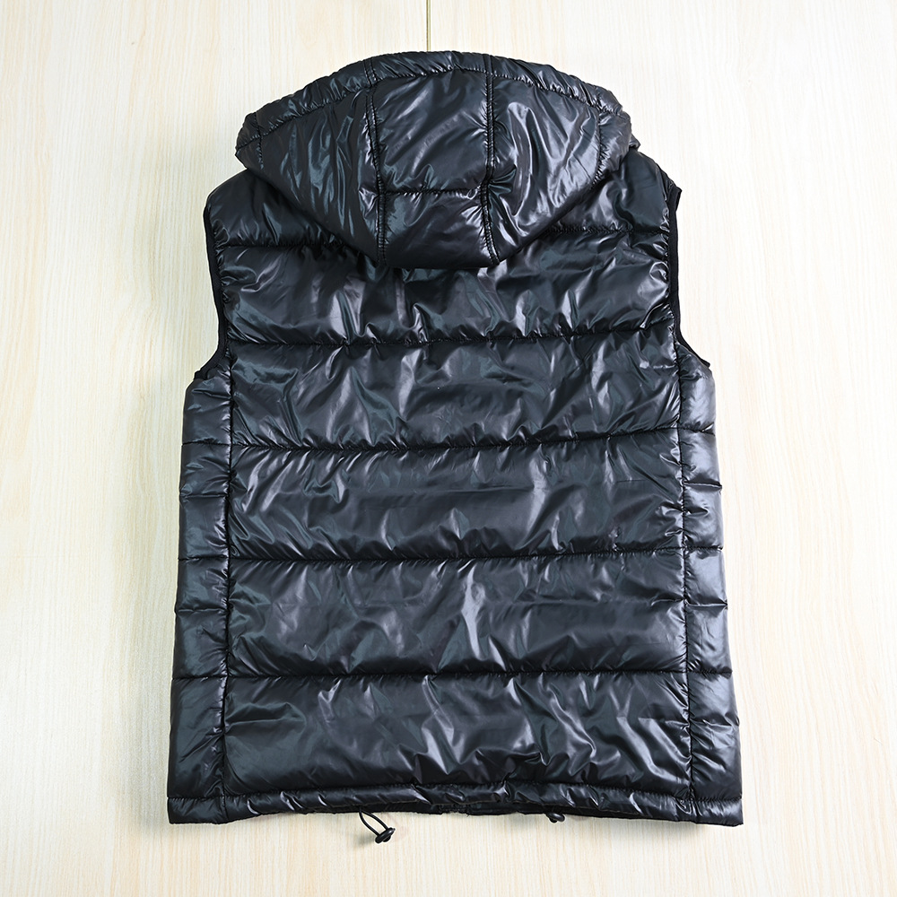 男装好货 10/21 美系 厚实保暖软胶立体卡通小人可脱卸帽夹棉马夹 - 图3