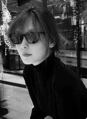 ins墨镜防紫外线街拍时尚