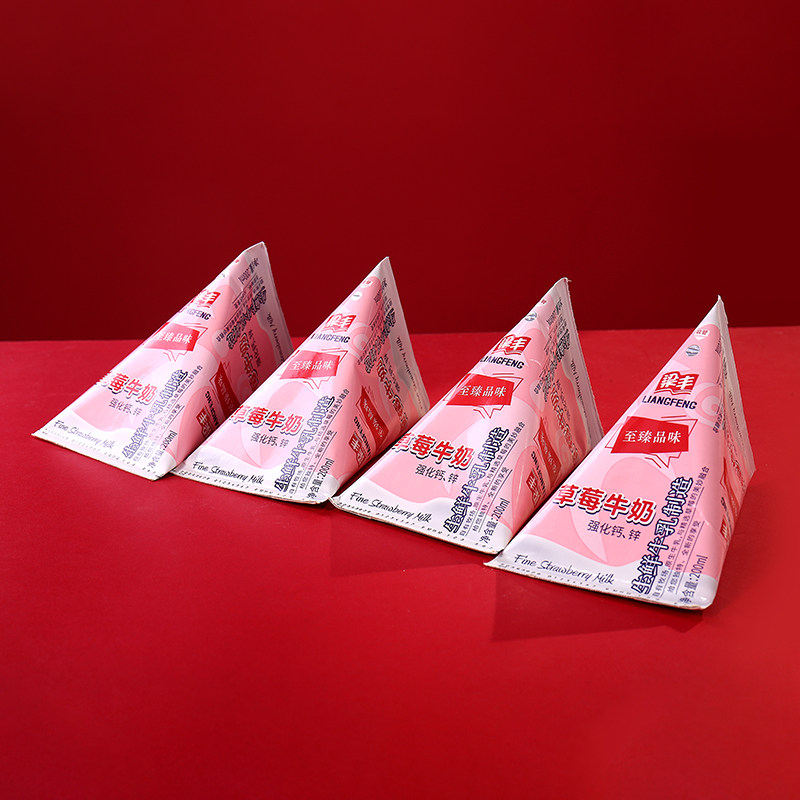 【梁丰旗舰店】草莓味网红三角早餐奶 梁丰含乳饮料