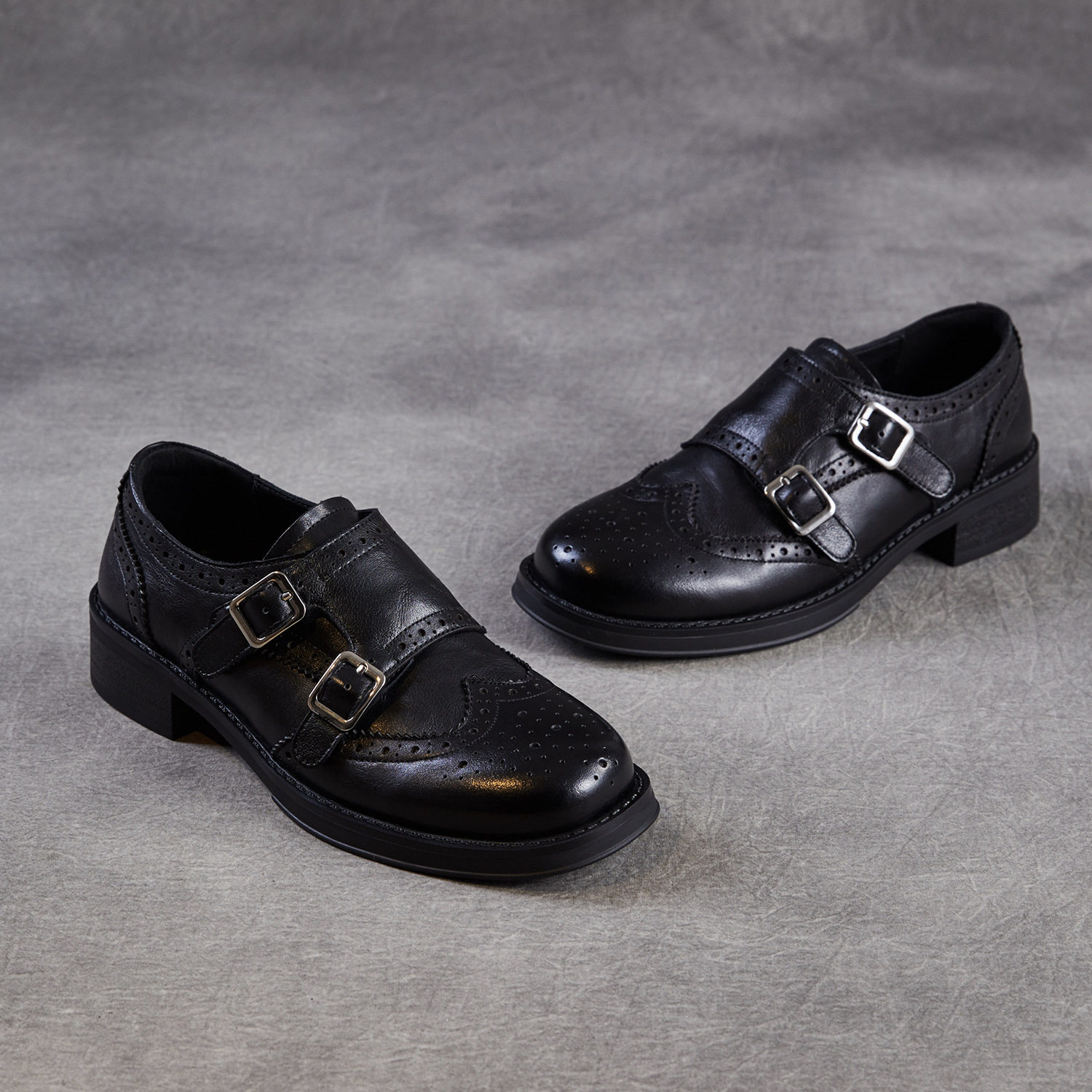 轻奢真皮布洛克雕花小皮鞋女2026春新款复古单鞋英伦皮带扣乐福鞋,淘宝优惠券,粉丝福利购,淘宝优惠卷