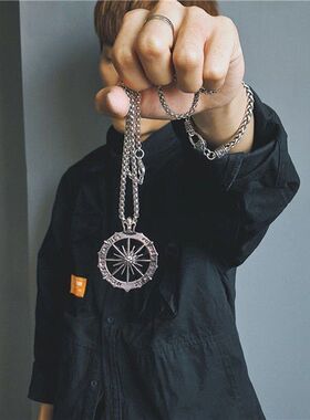 欧美复古船舵项链男潮牌合金吊坠个性朋克罗盘毛衣链百搭嘻哈饰品