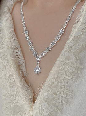 2025新款满闪水滴流苏项链轻奢小众设计choker锁骨链颈链