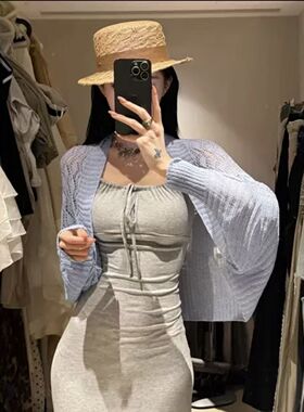 夏季新款镂空冰丝针织防晒披肩女时尚百搭长袖薄款纯色空调斗篷