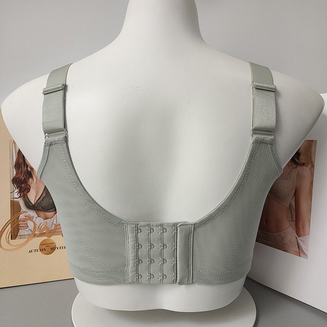 Oversili's steel ring makes big breasts look smaller